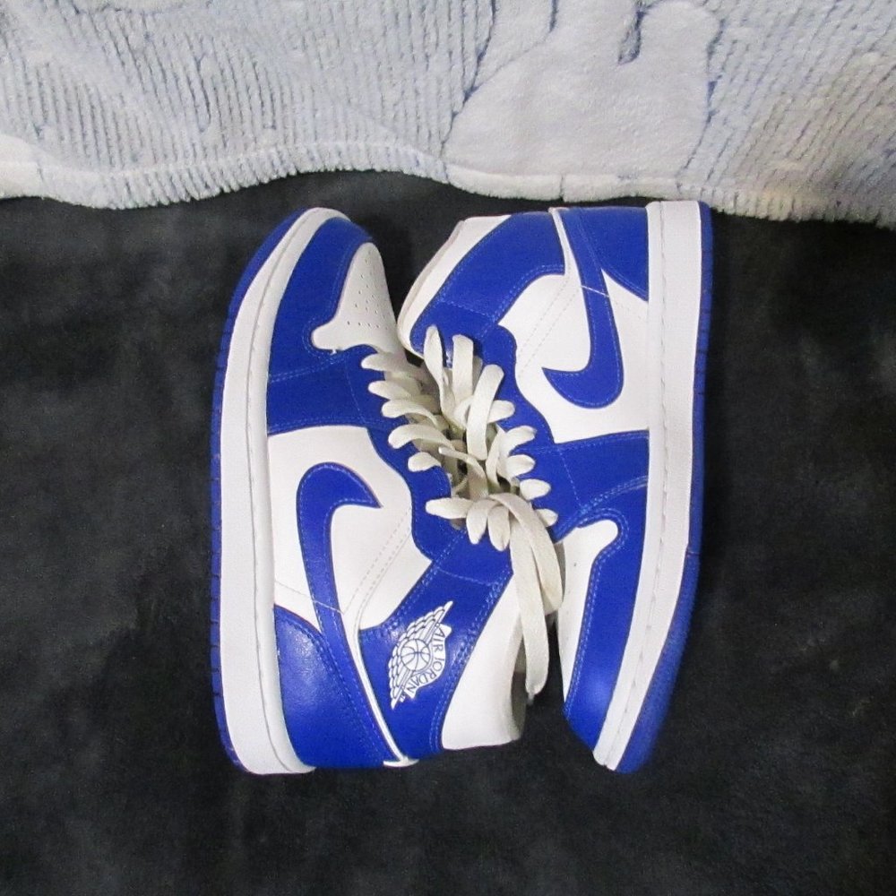 Kids Jordan Retro 1s